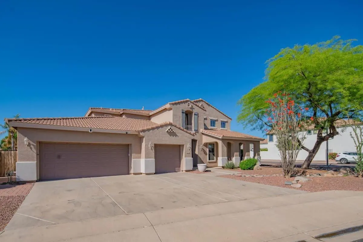 Family Fun Retreat Mesa Az W Pool Villa 0*,  United States